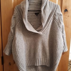 Cozy and stylish Ann Taylor sweater